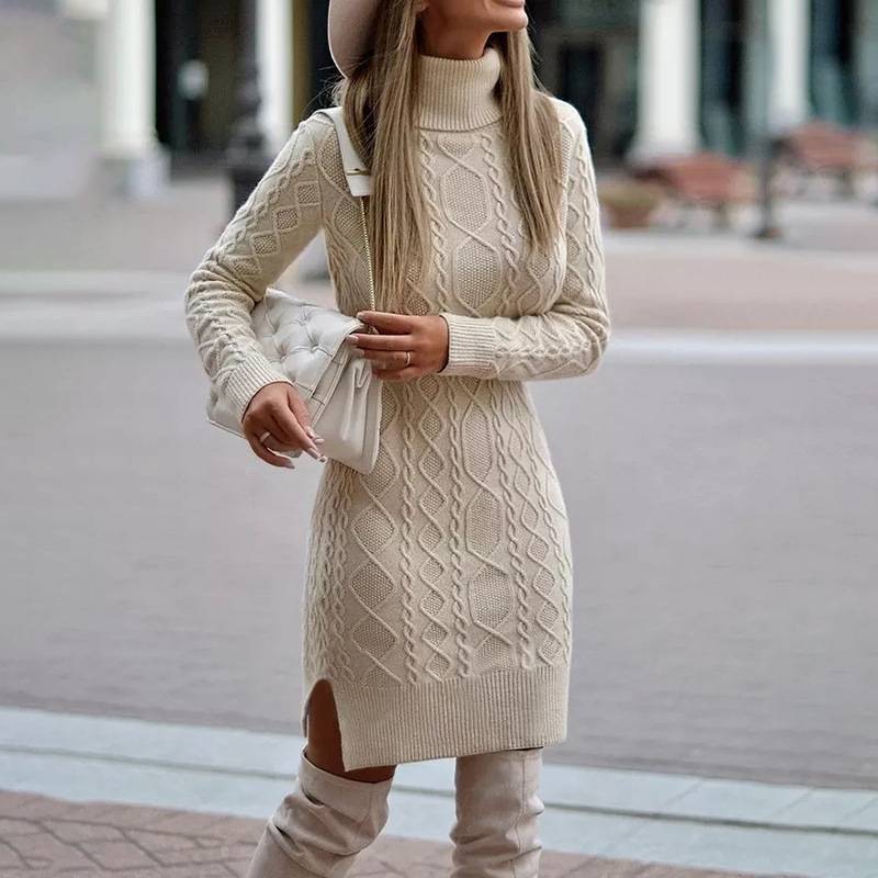 Modisches Rollkragen-Strickkleid mit Schlitzdesign