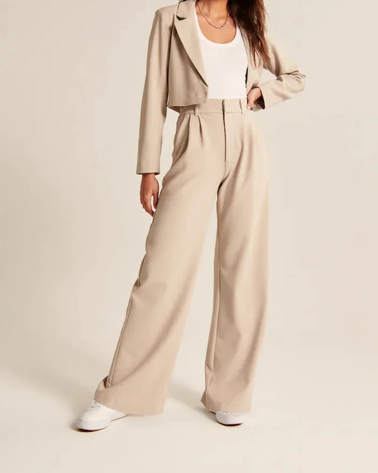 Gerade Hose mit hoher Taille
