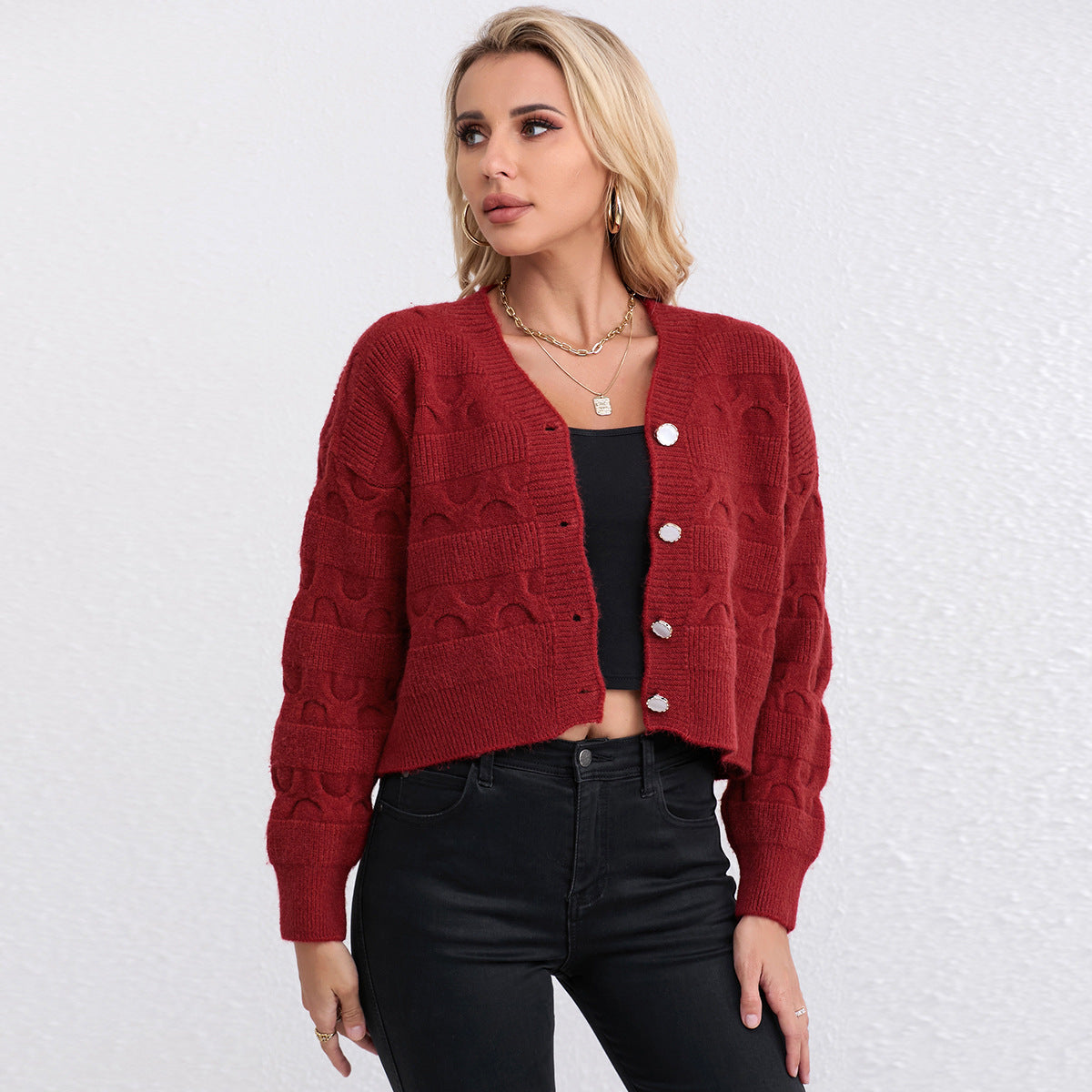 Kurze Strickjacke, modischer Langarmpullover