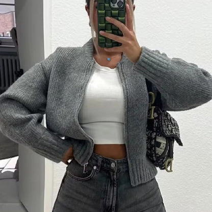 Strickjacke mit Reißverschluss und Strickjacke