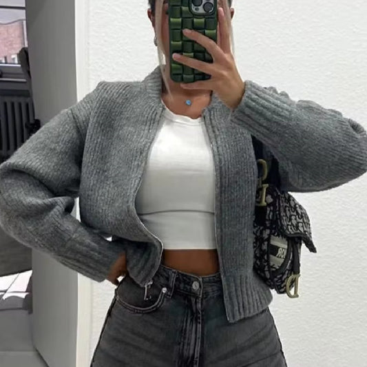 Strickjacke mit Reißverschluss und Strickjacke