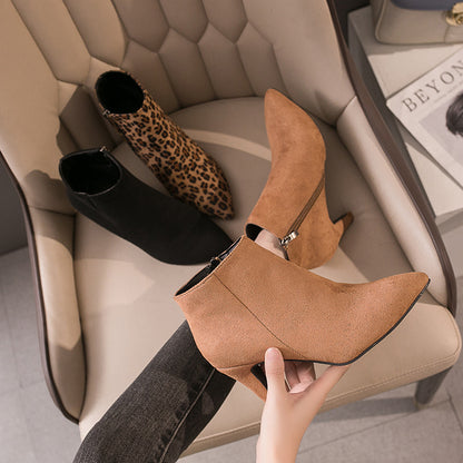 Spitze Zehen-Stiletto-Mittelabsatz-rutschfeste Damenstiefel
