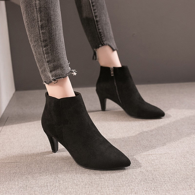 Spitze Zehen-Stiletto-Mittelabsatz-rutschfeste Damenstiefel
