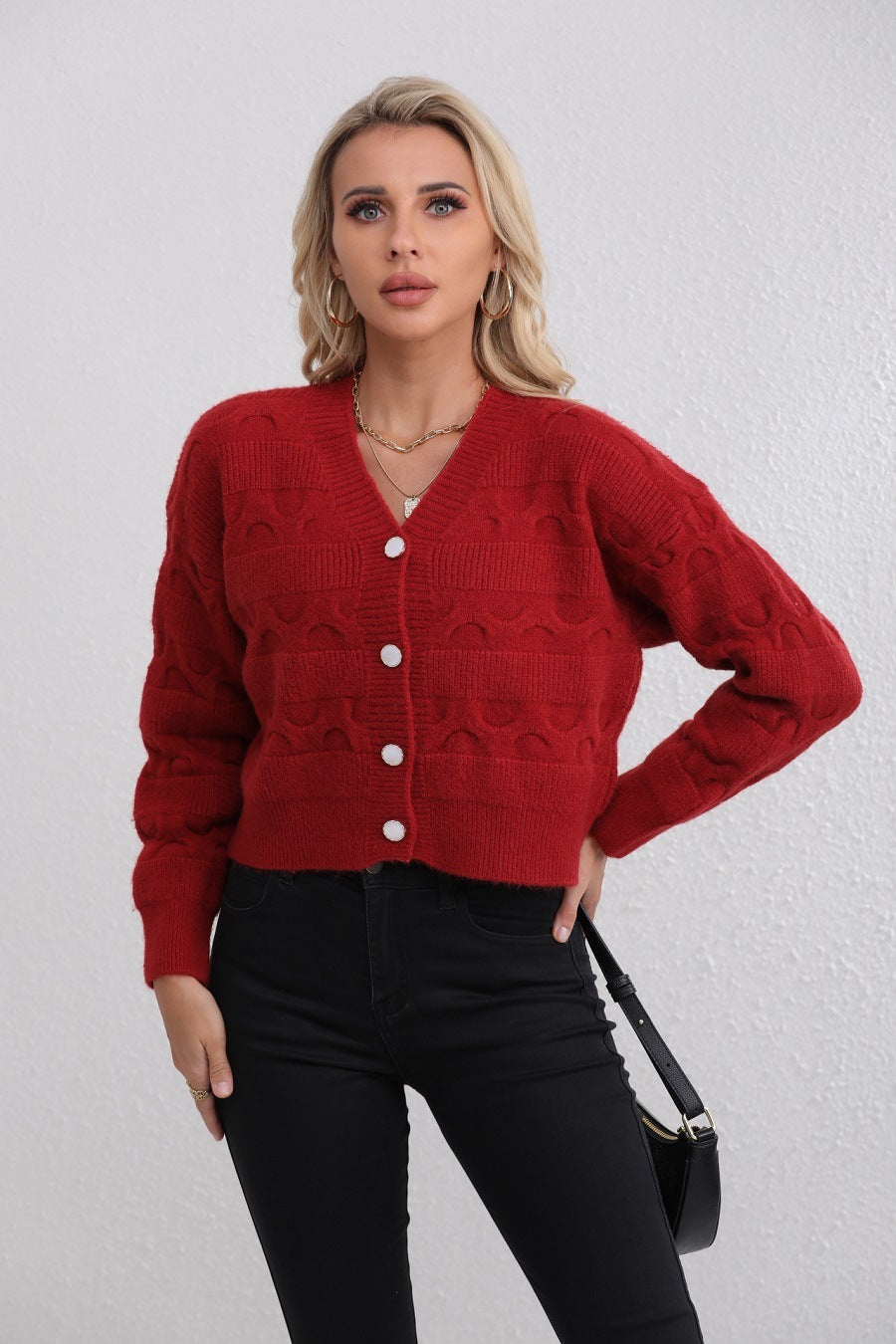 Kurze Strickjacke, modischer Langarmpullover
